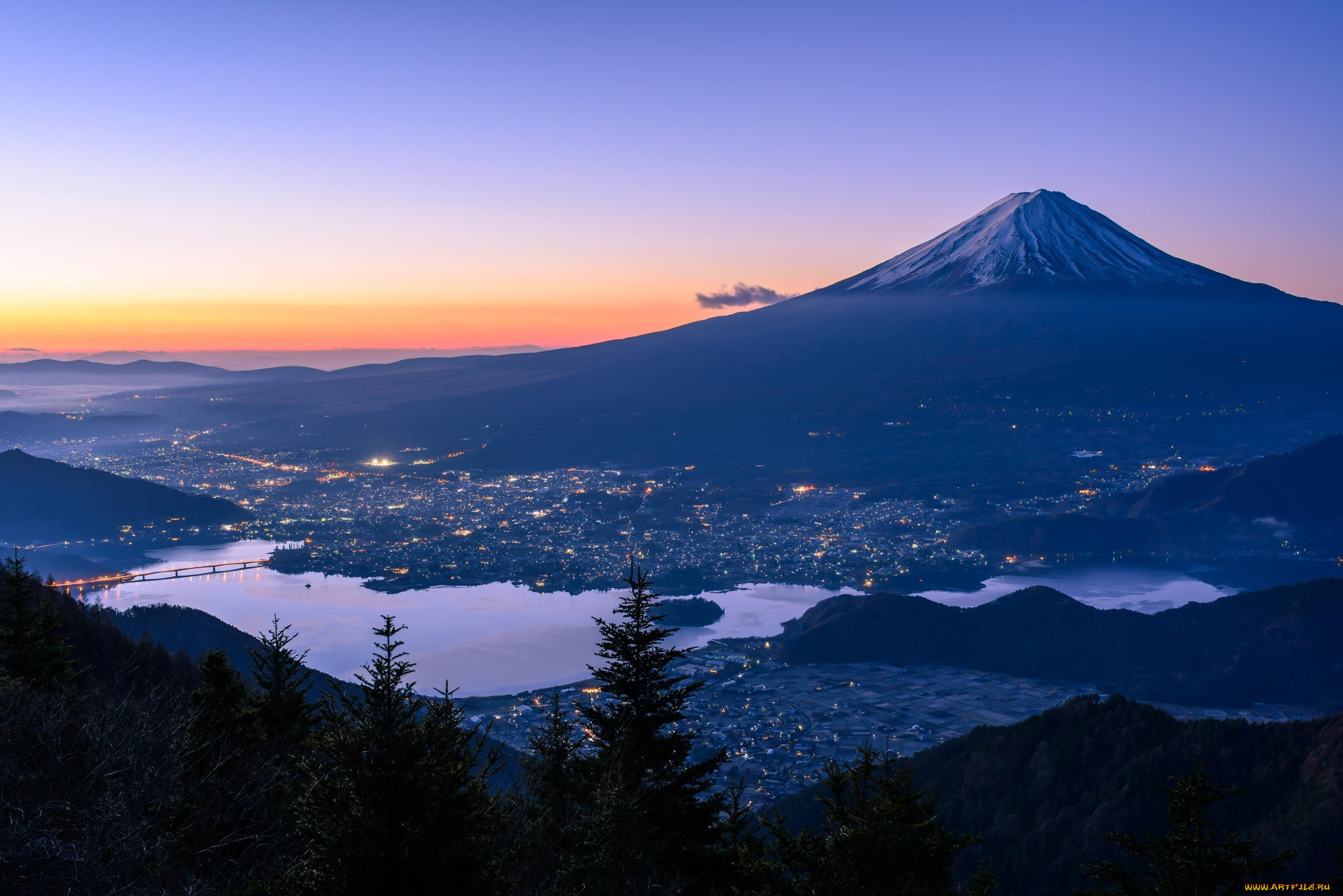 Города Японии с горой Фудзияма